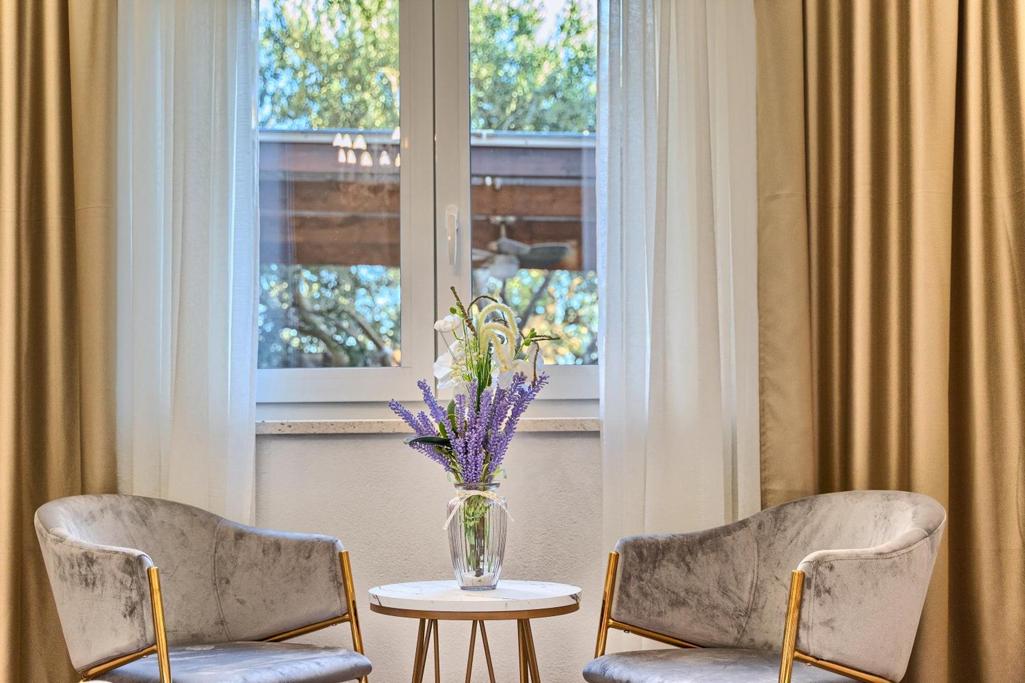 Villa Antea Kaštela Eksteriør billede
